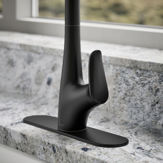 KOHLER Leto Kitchen Faucet with 1 Handle and Pull-Down Spout - Matte Black