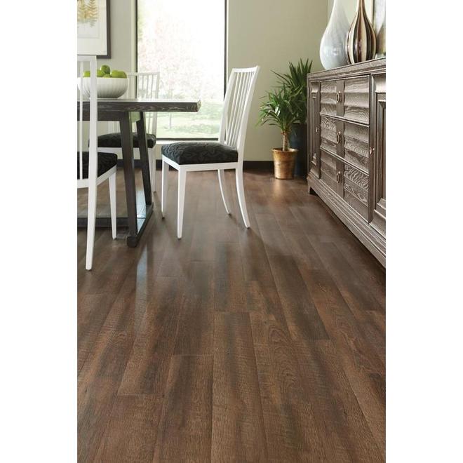 Style Selections Bayside Hickory 2.5-mm x 6-in W x 36-in L Peel-and ...