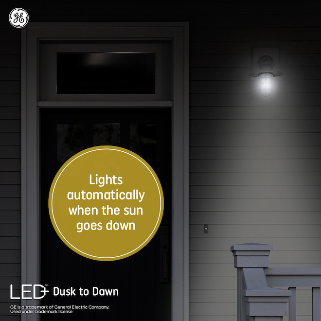 GE LED+ Motion Sensing Dust to Dawn Daylight 90W Replacement LED Outdoor Floodlight PAR38 Light Bulb (1-Pack)