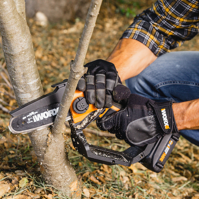 Worx 20V Cordless 5-in Pruning Saw with Battery and Charger