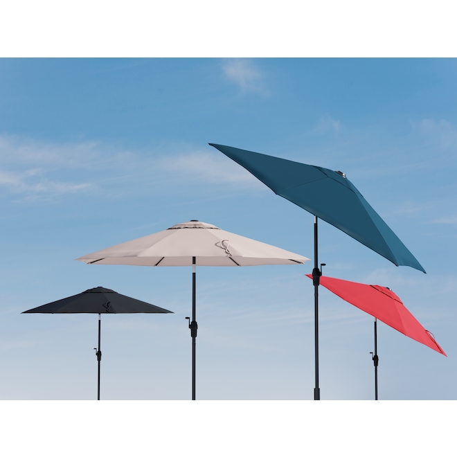 Landon & Co. Market Patio Umbrella 9-ft in Polyester - Black