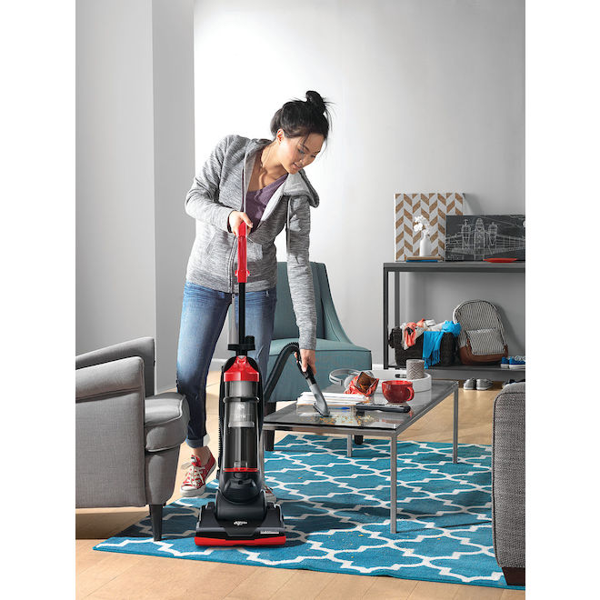 Aspirateur vertical Endura Lite Dirt Devil ultra léger avec filtration Endura et accessoires