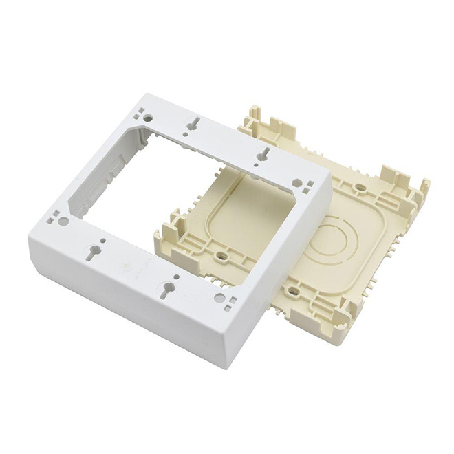 Boîte électrique simple pour circuit Wiremold 1 3/8 po plastique blanc