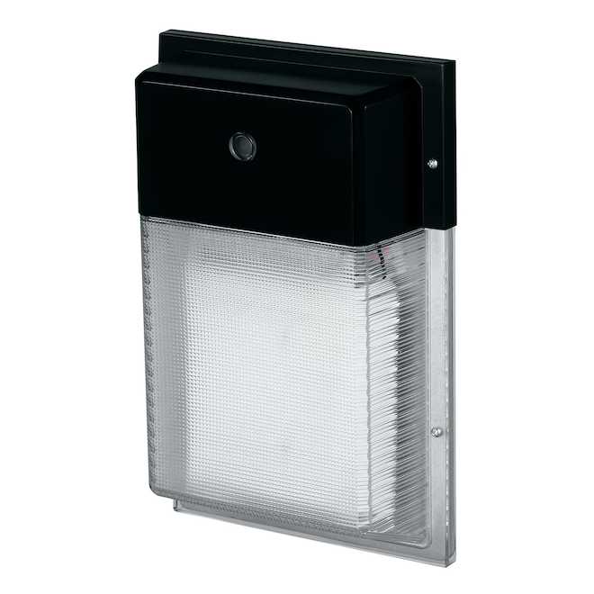 Globe Electric 23W LED Security Light Slim Wall-Mounted with Dusk-to-Dawn Feature - Black