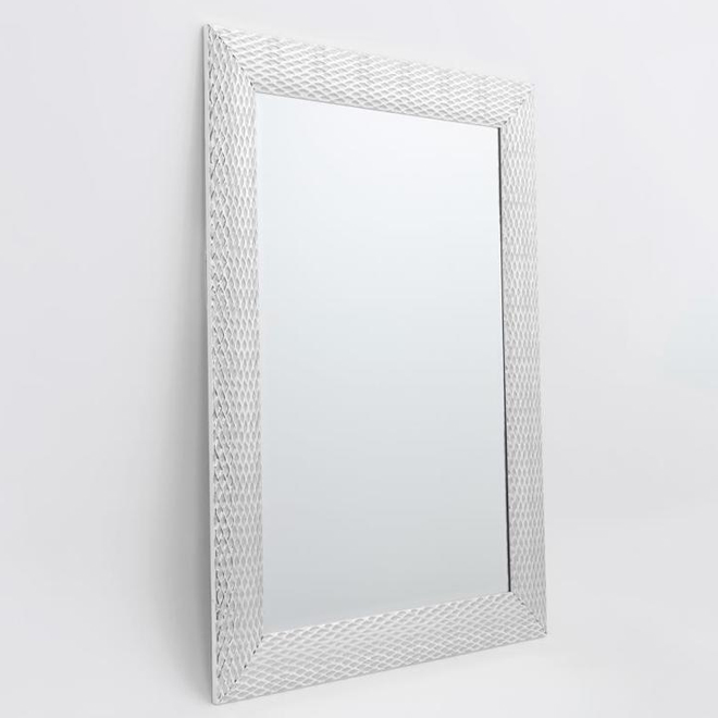 Miroir de salle de bain Sora 30,7 po x 42,5 po chrome