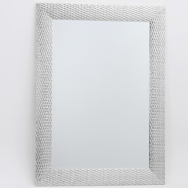 Miroir de salle de bain Sora 30,7 po x 42,5 po chrome