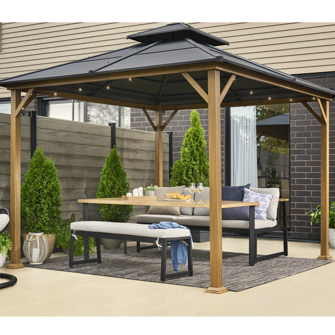 Landon & Co. Grey Stripped Polypropylen 6 x 9-ft Patio Area Rug