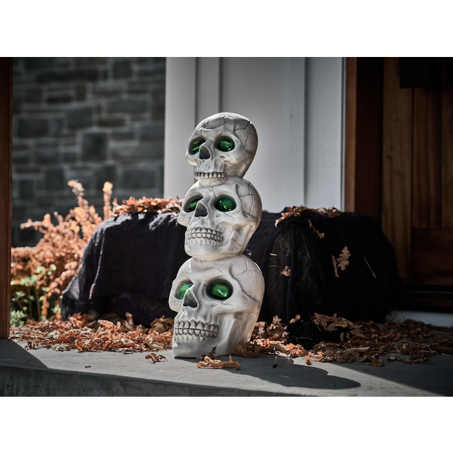 Holiday Living LED Musical Stacked Skulls 26-in