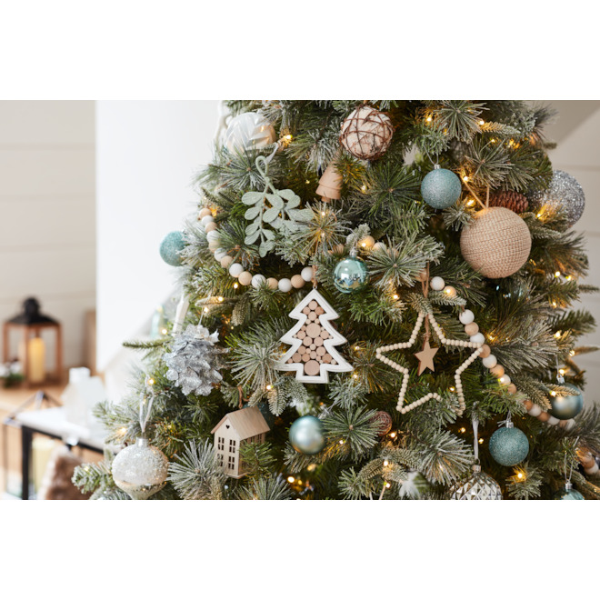 Holiday Living 4-Pack White Glass Ball Ornament Set