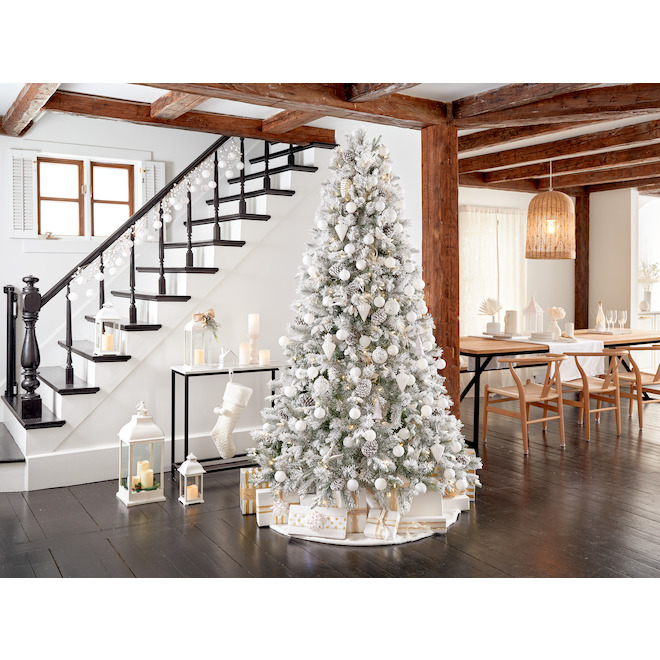 Décoration D'arbre De Noël Intérieur Maison Femme Pull Tricoté Confortable  Profitez De L'atmosphère De Noël à La Maison
