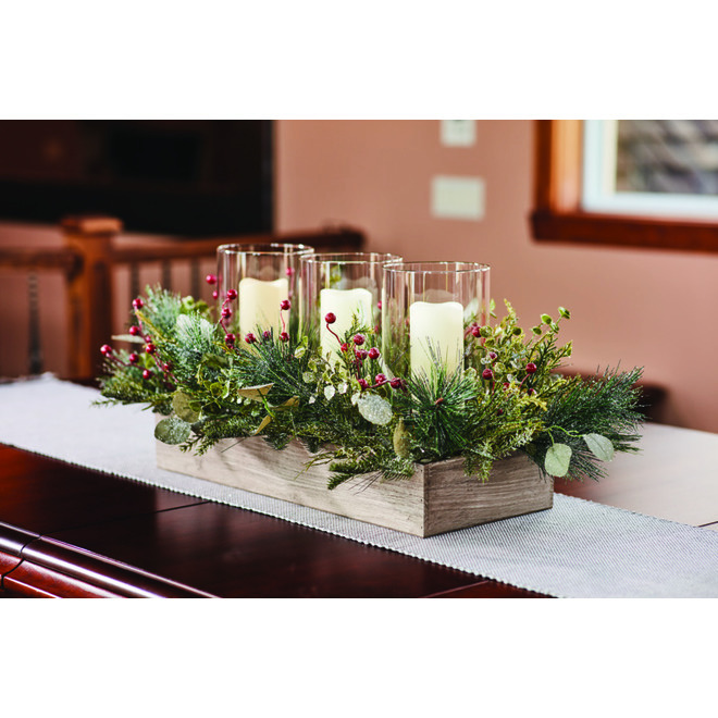 Centre de table floral de Noël avec porte bougie, Holiday Living, 25 po,  vert C63965
