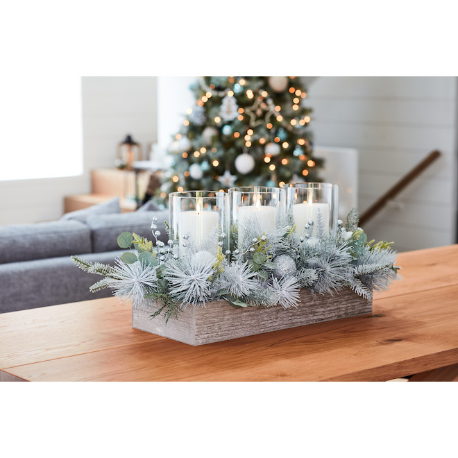 Lily smoke Beyond doubt Centre de table avec porte-bougies Holiday Living, argent, paquet de 1  C70551 | RONA