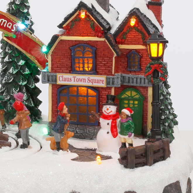 Village du Père Noël Holiday Living illuminé et animé, Carole Towne, multicolore