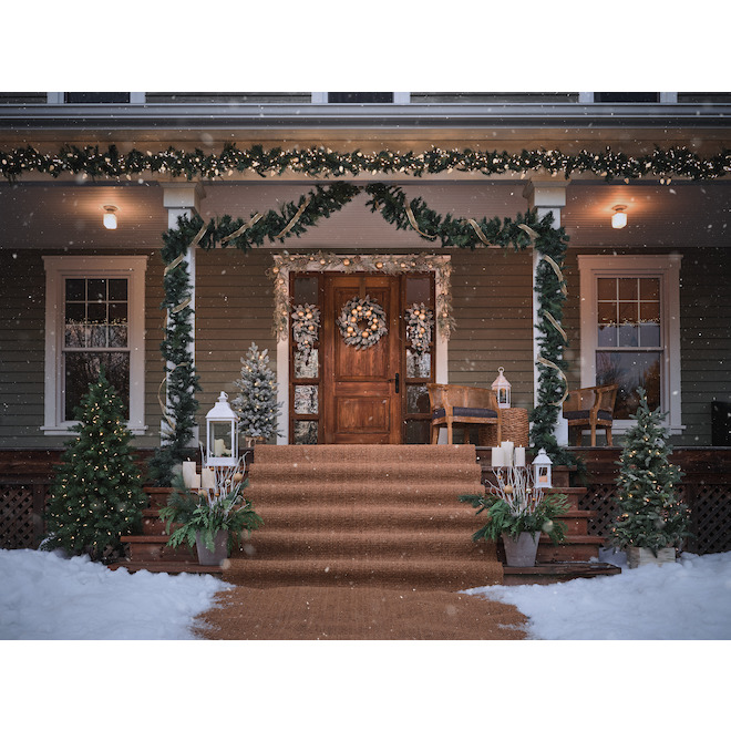 Holiday Living Christmas Garland Pine and Ornament 6-ft
