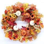 Décoration d'automne couronne de feuilles Célébrations PAR Landon & Co. 22 po h. beige et orange