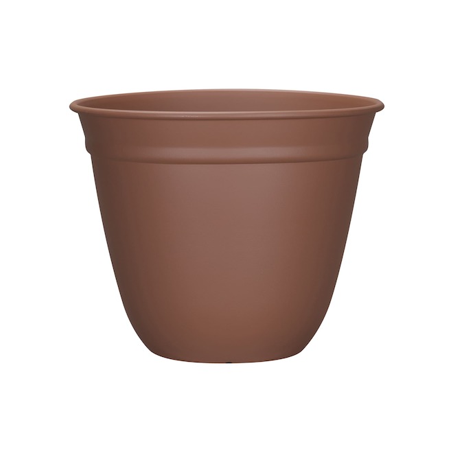 Landon & Co. Bell Planter in Resin 16-in - Clay