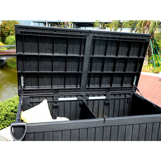 LANDON&CO Landon & Co. 29-in x 61-in x 28.3-in 157.74-ft³ Black