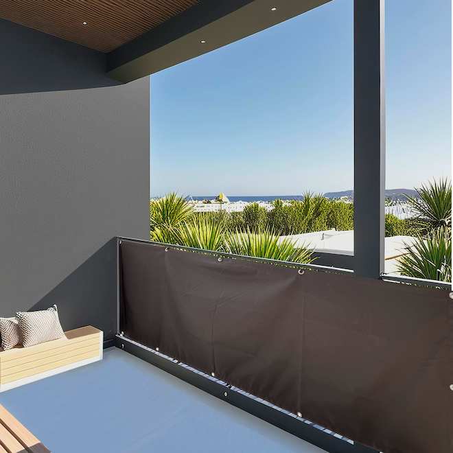 Landon & Co. Balcony Privacy Screen in Polyester 30 x 177-in - Grey