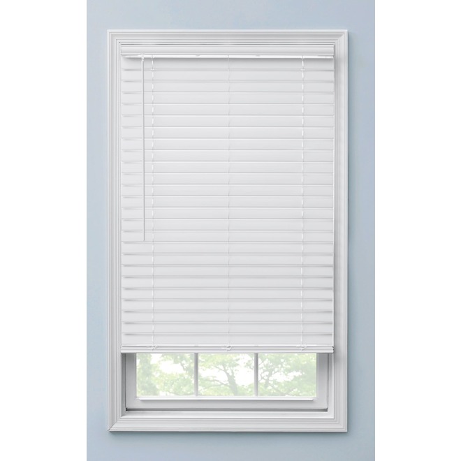 VALU+ 2 x 35 W x 64-in L White PVC Cordless Darkening Horizontal Blinds