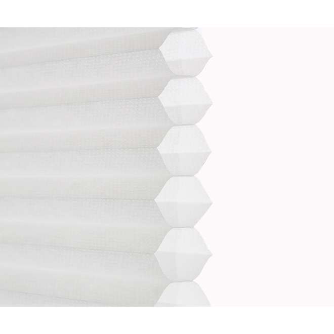 Landon & Co. Cellular Shade in Light-Filtering Recycled Polyester 1 x 32 x 72-in - White