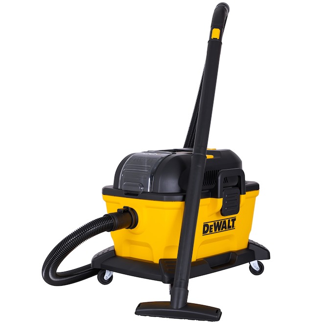 DEWALT Wet and Dry Vacuum Cordless 6-gal 4 HP on Wheel-Mounted