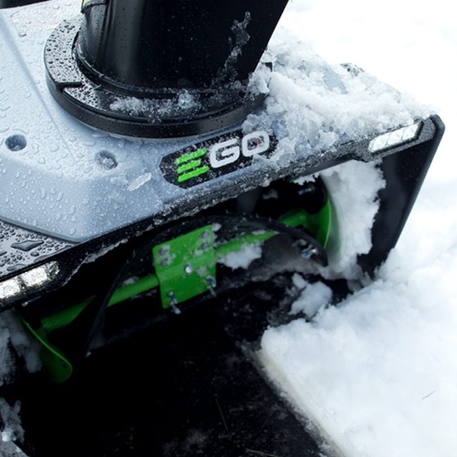 Souffleuse à neige EGO Power+ avec Peak Power, 56 V, 21 po, moteur sans balais (batterie et chargeur inclus)