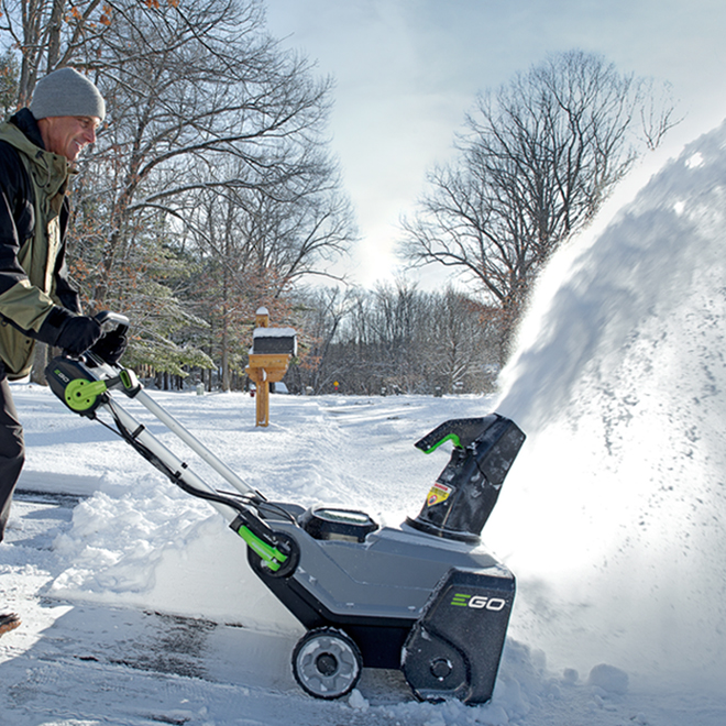 EGO Snow Blower with Peak Power POWER+ 56V 21-in - Brushless Motor (Battery & Charger Included)