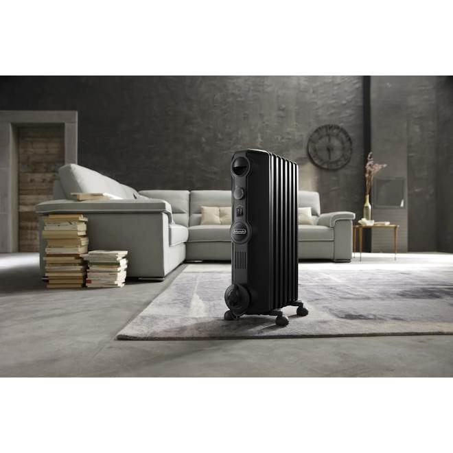 De'Longhi Oil-Filled Space Heater on Wheels 1500 W with 3 Settings