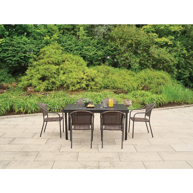 Style Selections Pelham Bay Outdoor Expandable Dinner Table in Matte Black Steel