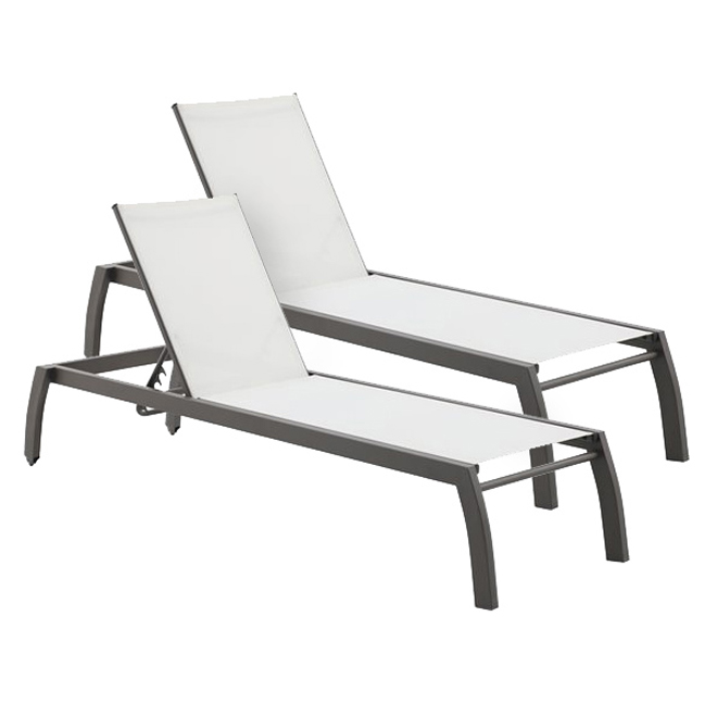 Chaise longue Westmore par allen + roth, cadre en acier thermolaqué gris, tissu blanc, ensemble de 2