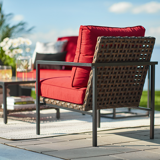 allen + roth Bellemore Black Metal Frame Patio Conversation Set with Red Olefin Cushions Included - 4-Piece