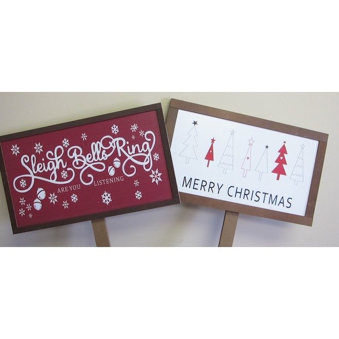 Green Plus Nurseries Assorted Christmas Signs Wooden Large Size