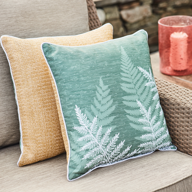 Allen Roth Outdoor Fern Pillow 18 In X Print Mh0802813 Rona - Allen And Roth Patio Pillow