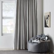 Rideau occultant Bouclair gris 52 x 84 po