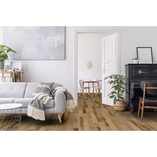 Goodfellow Country Classic 22 sq.ft. Prefinished Solid Natural Maple Hardwood Flooring