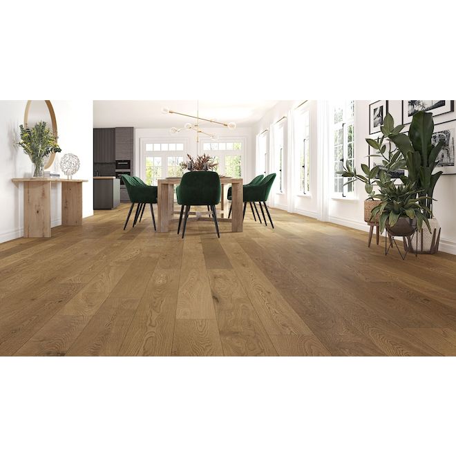 Plancher de bois franc d'ingénierie Goodfellow couleur chêne Atlas, 7,5 po  x 14,7 mm x 31,02 pi²/bte