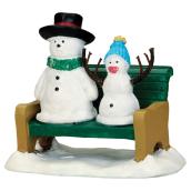 Figurines de village « Bonhomme-papa et bonhomme-bébé »