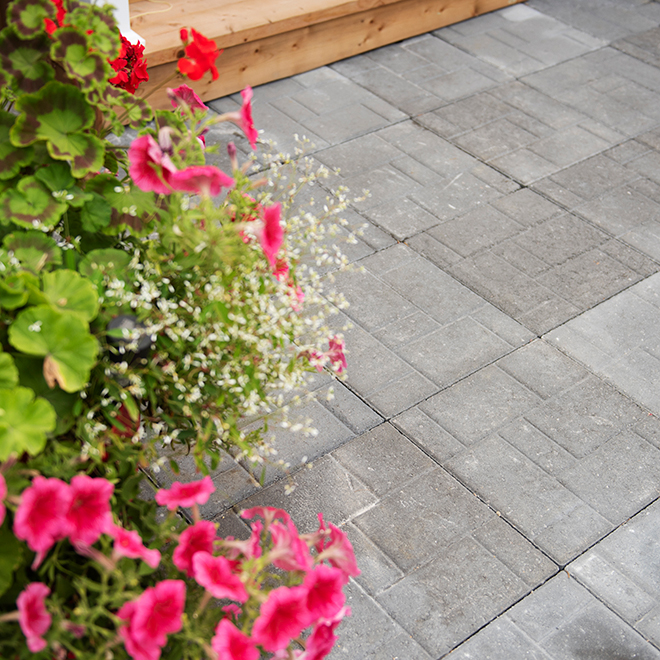 Patio Drummond Tiled Slab - Concrete - Grey - 15 3/4-in L x 15 3/4-in W x 1 3/4-in H