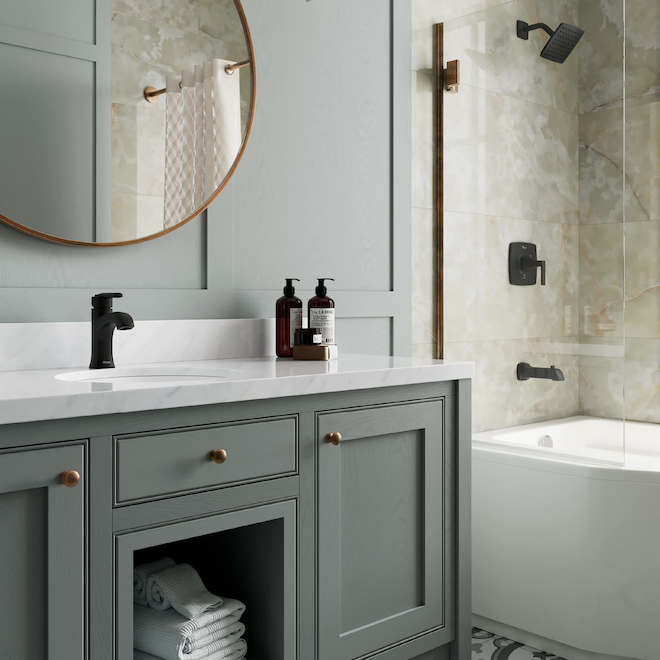 Pfister Vaneri Bathroom Faucet with 1 Handle and Push & Seal Drain - Matte Black