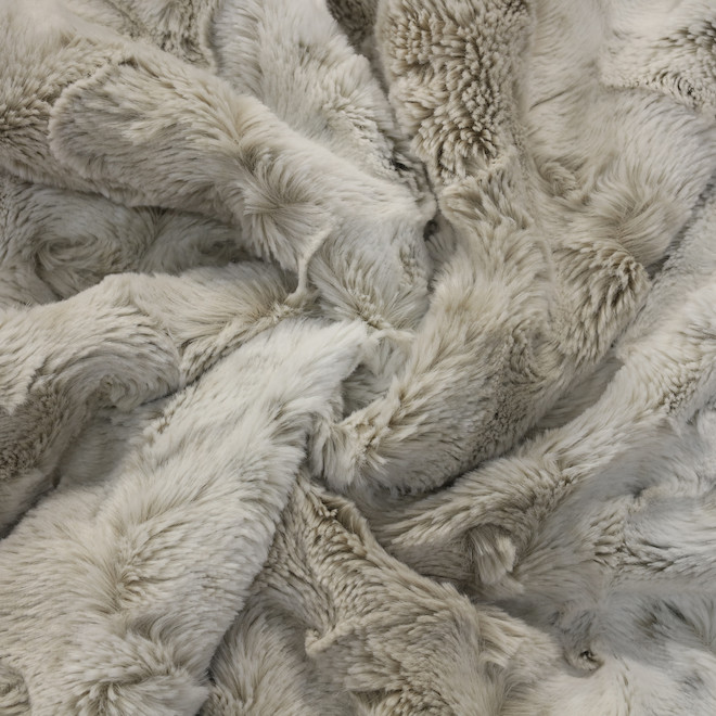 Signature Faux Fur and Sherpa Throw Blanket 50-in x 60-in - Taupe