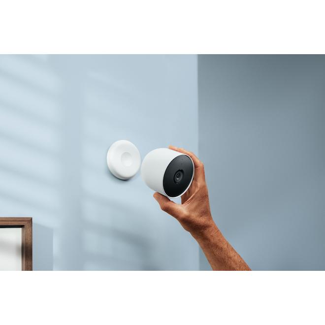 Google Nest Cam Battery Outdoor or Indoor Security Camera white
