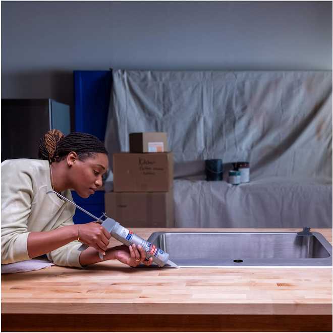 GE Kitchen & Bath Silicone Sealer - For Tub & Tile - 100% Waterproof - Clear - 10.1-oz