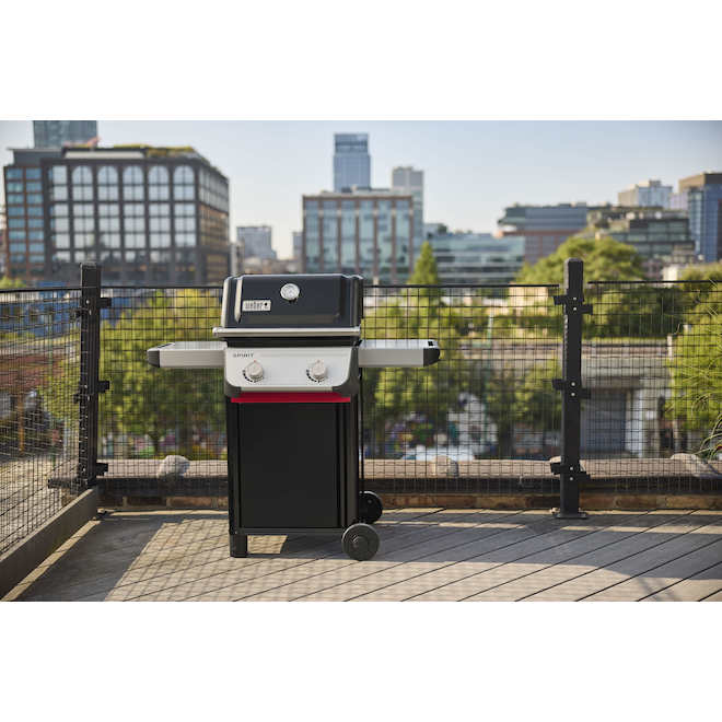 Weber SPIRIT E-210 Propane Gas Grill with 2 Burners - 26 600 BTU