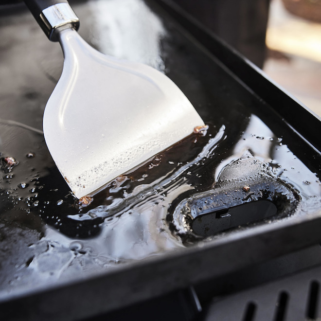 Weber Slate 30-in Propane Gas Griddle with 3 Burners - 540-sq.in.