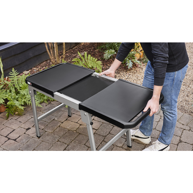 Weber Traveler Expandable Black/Silver BBQ Stand - 29.8 x 22.3 x 66.1-in