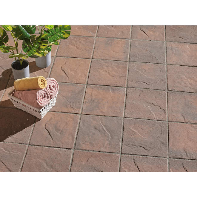 Permacon Saranak Patio Stone Natural Style Brown - 16 x 16-in