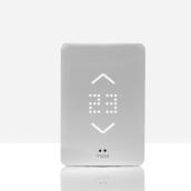 Thermostat Mysa blanc pour plinthes électriques, programmable avec support de table et écran DEL