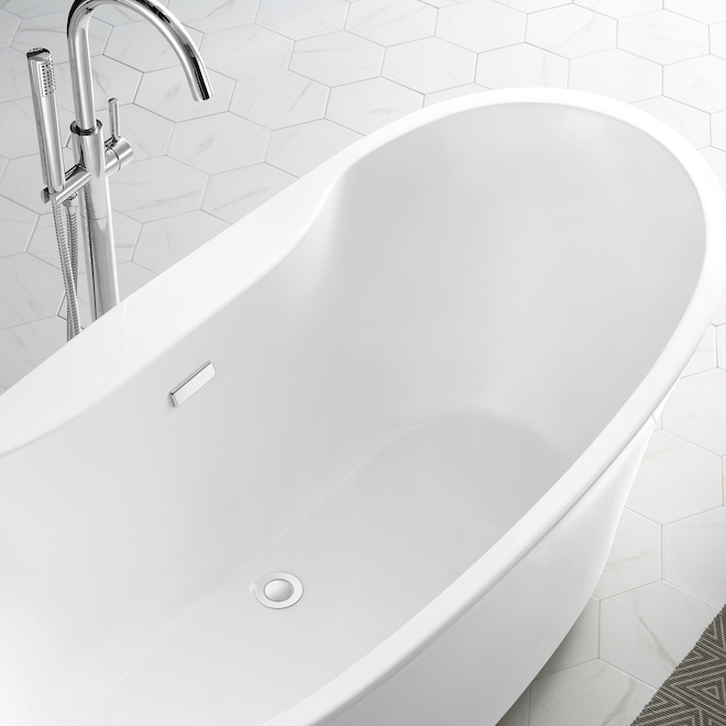 OVE Decors Canberra 60-in Glossy White Acrylic Freestanding Bathtub with Polished Chrome Drain