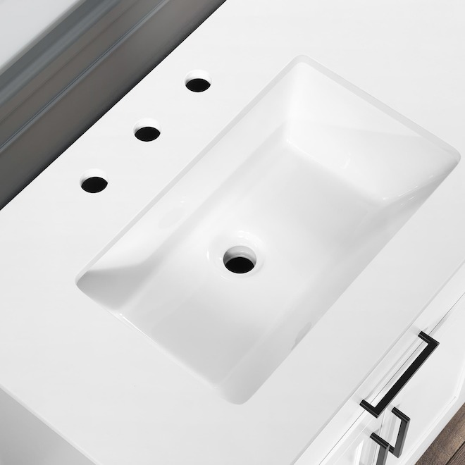 OVE Decors Alanis 42-in Vanity Traditional Style with 2 Doors - White