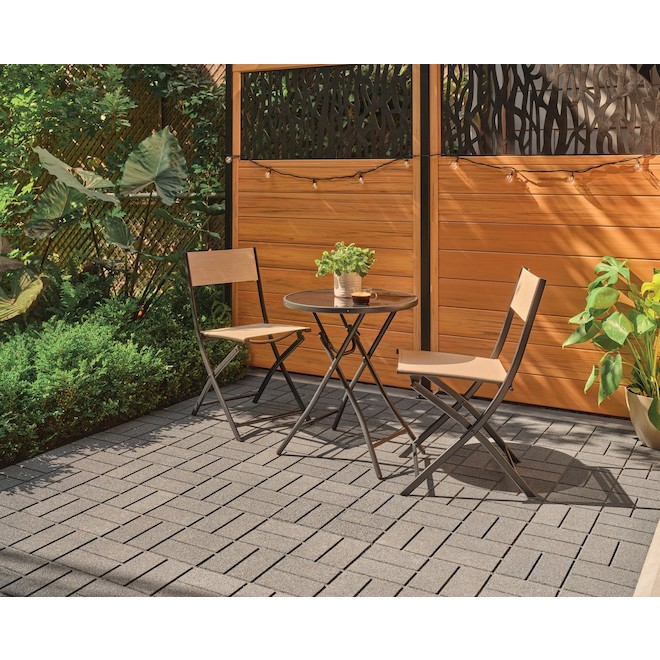 Jardinière Arte Vasi de 11,8 po x 10,75 po en plastique taupe mat